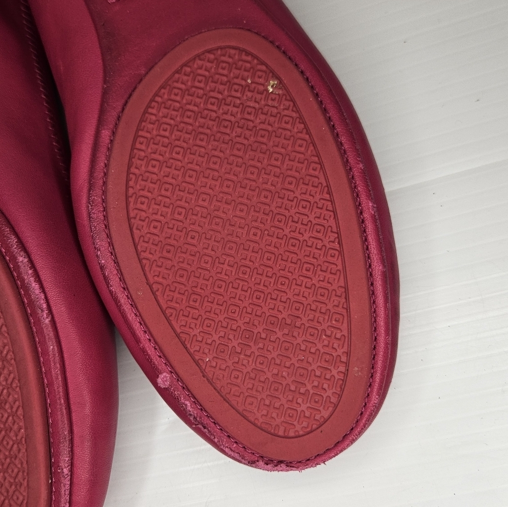 Tory Burch Minnie Flats Size 10.5 Dark Azalea Hot Pink Leather Logo Designer - Picture 8 of 9